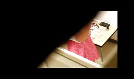 アレクシス イケメン おっぱい 動画